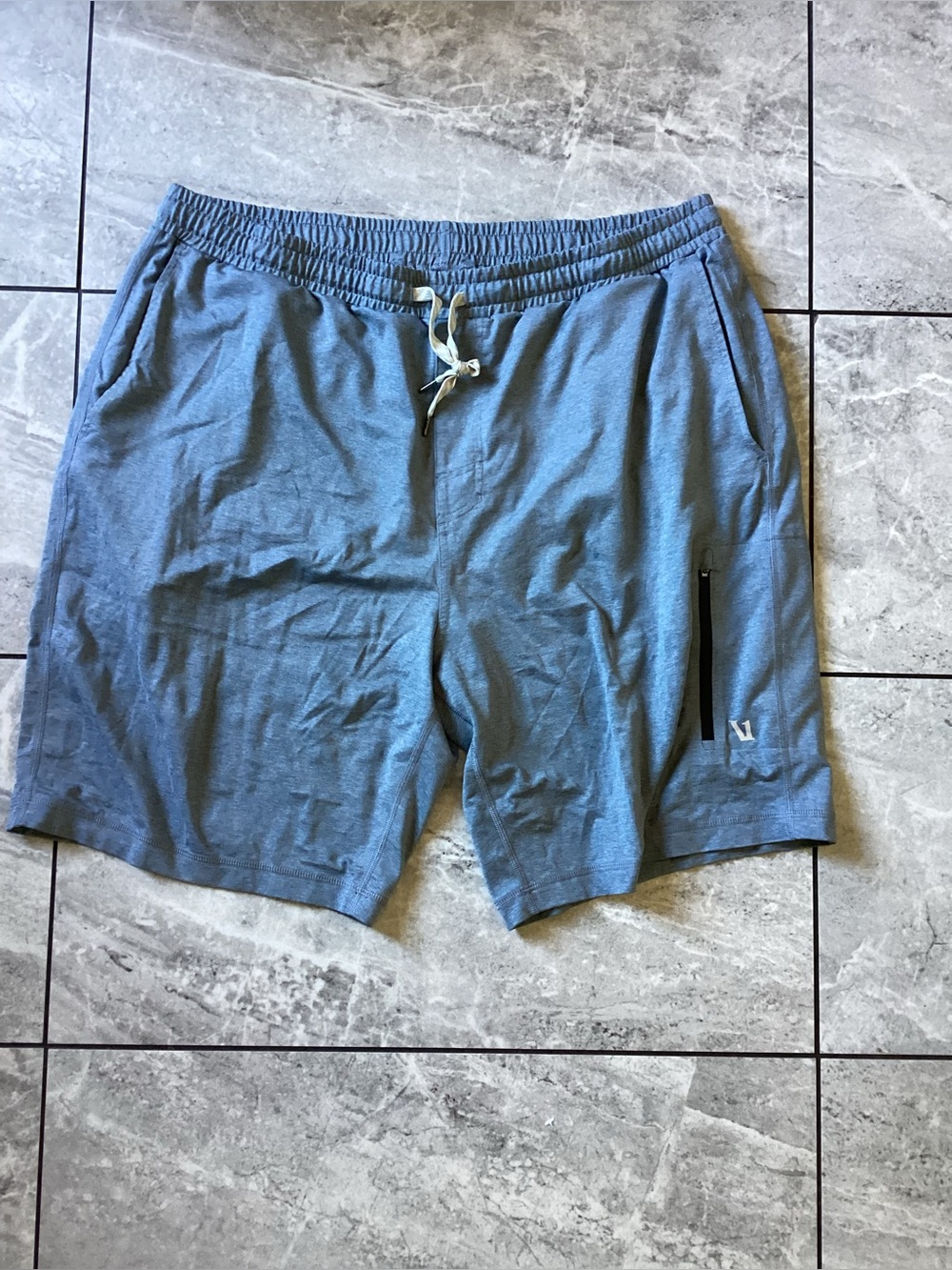 Vuori Kore Short Mens XXL Blue Heather Athletic Gym Training Zipper Pockets